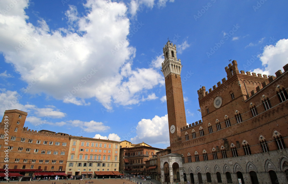 Campo Square and Torre del Mangia, Siena, Tuscany, Italy