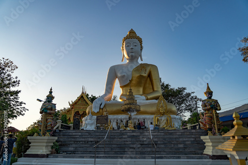 Wat Phra That Doi Kham © Grey G.