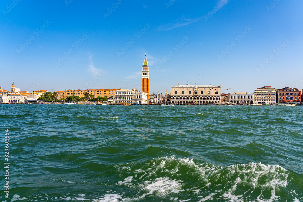 Fototapeta premium Beautiful view of Venice on nice day from the seaside