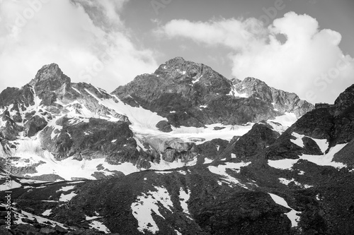 Obraz na płótnie A massive mountain in Vorarlberg, Austria w salonie