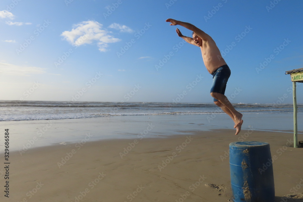 Obraz premium mature man on the beach