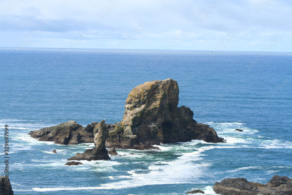Rocks Off the Oregon Coast (OR 00562)