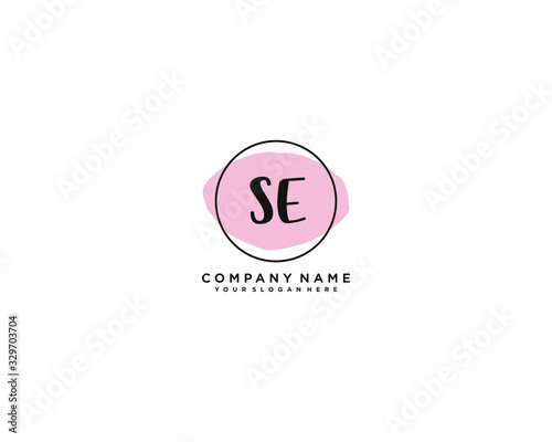 Letter SE handwrititing logo with a beautiful template