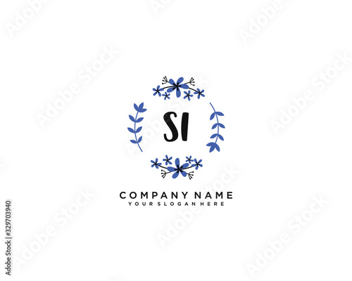 Letter SI handwrititing logo with a beautiful template