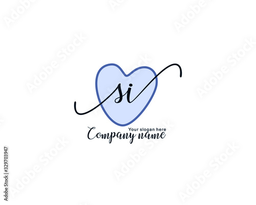 Letter SI handwrititing logo with a beautiful template
