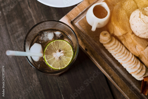Lemon ice tea