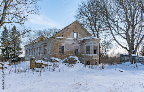 ruins of manor in winter © Urmas