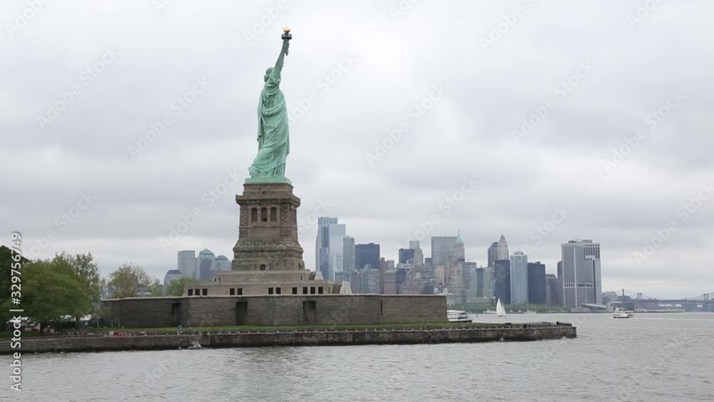 Circle Statue of Liberty From Boat on Cloudy Dreary Day Circle Statue of Liberty From Boat on Cloudy Dreary Day