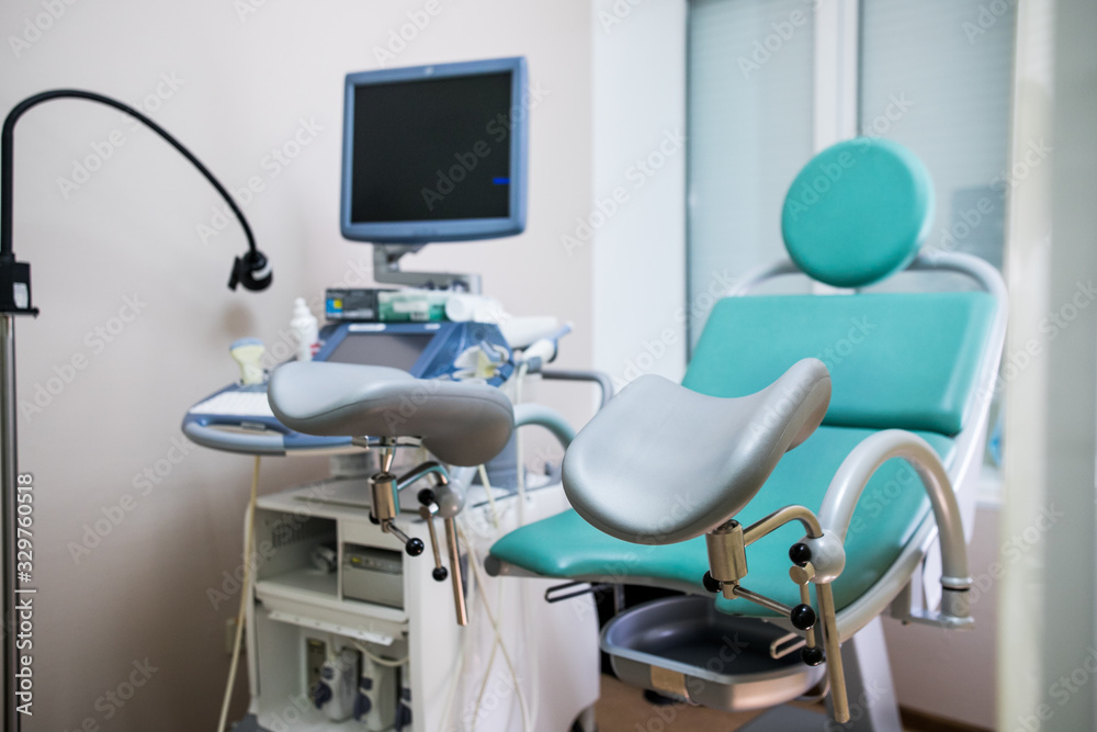 vaginal sensor for an ultrasound machine for examining woman