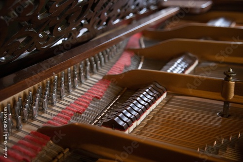 Photos Closeup shot of a fortepiano with tiles