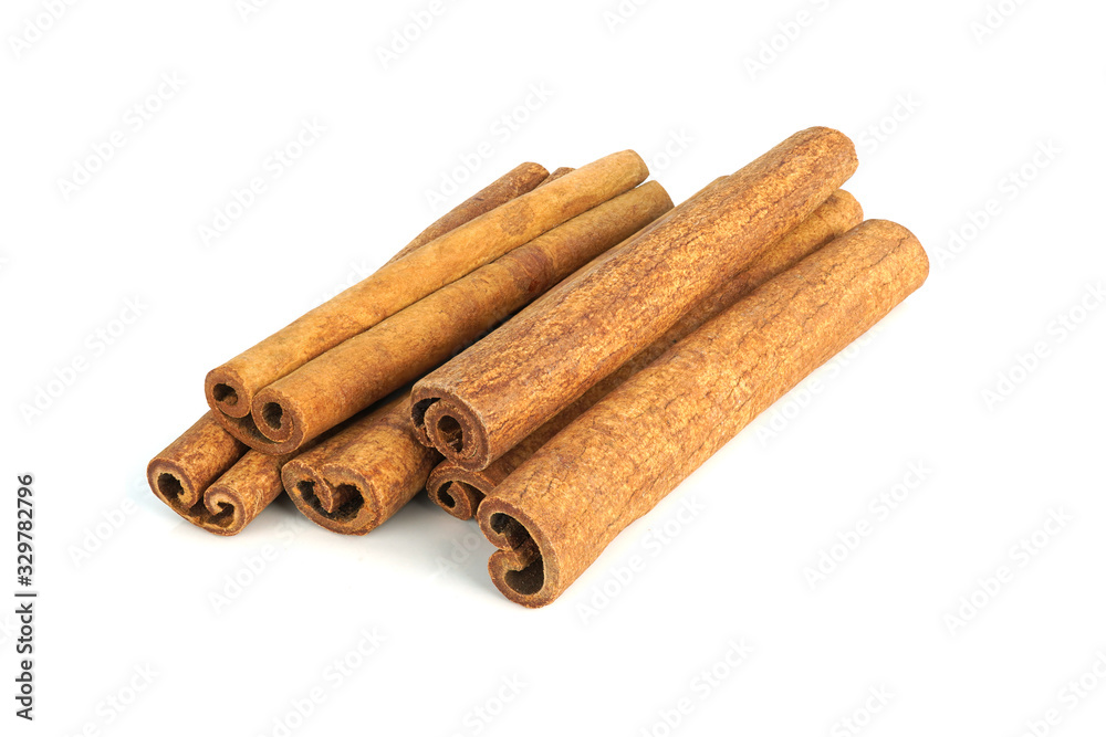 Cinnamon sticks isolated on white background closeup Cinnamon sticks isolated on white background closeup