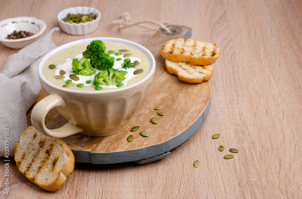 Thick vegetable cream soup with white sauce Thick vegetable cream soup with white sauce