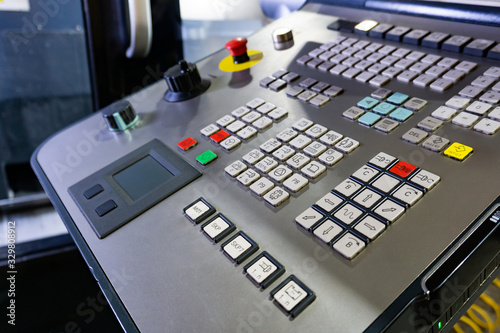The control panel of the cnc machine, the control of the machining center.