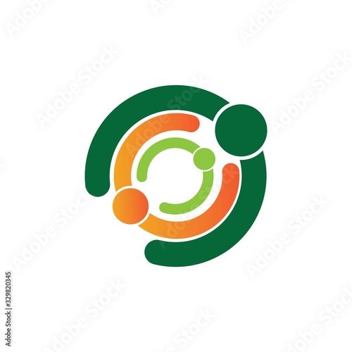 happy family logo