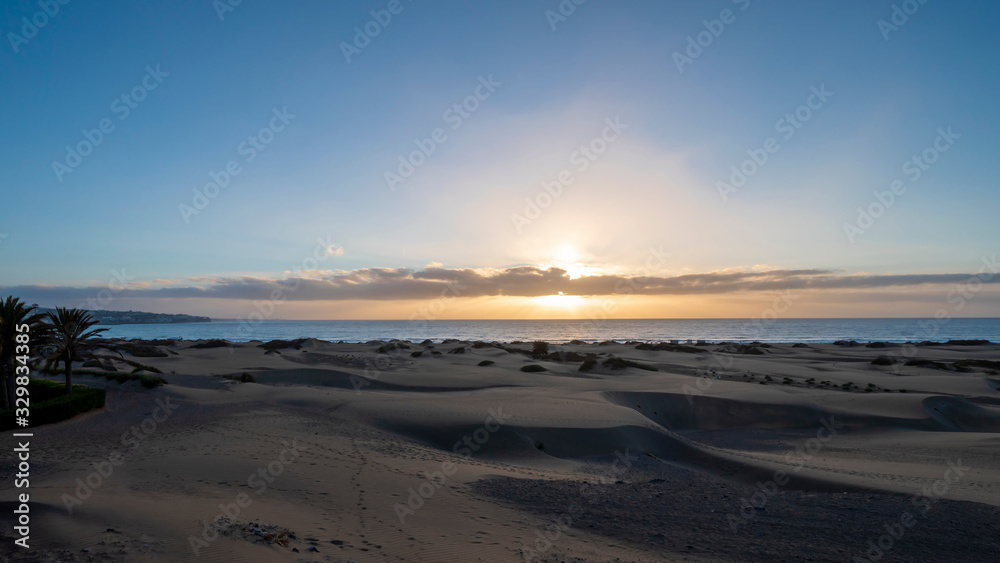 Sunrise in the dunes of Maspalomas, Gran Canaria