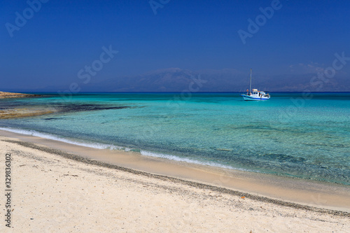 spiaggia sull'isola di Chrissi, a Creta © Roberto Zocchi