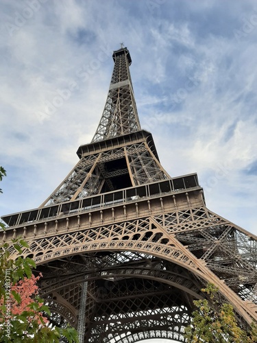 Paris Eiffel Tower HD Wallpaper