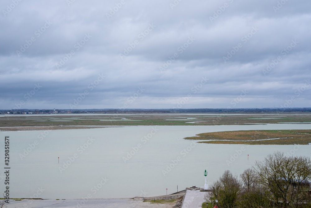 France. Baie de Somme. Saint-Valéry-sur-Somme. Estuaire de la Somme et vue sur la baie de Somme. Patrimoine mondial de l'UNESCO