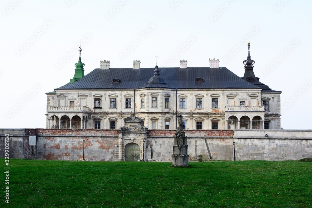 Podgoretsky castle - a well-preserved renaissance palace