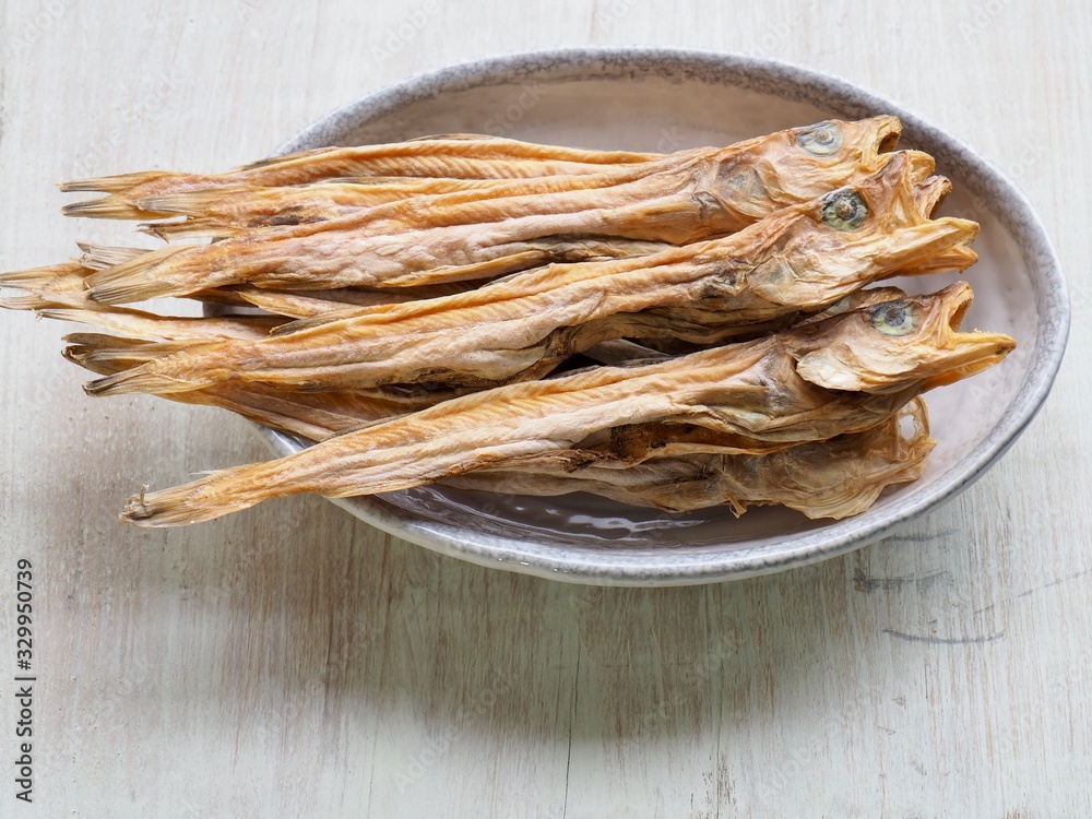 한국의 말린 생선 작은 명태, 노가리 Stock Photo | Adobe Stock
