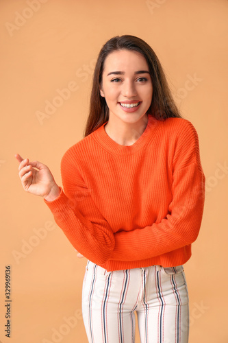 Stylish young woman on colo...