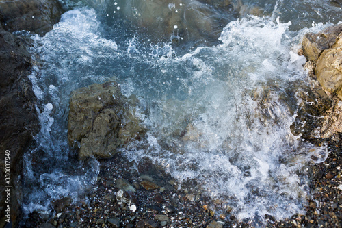 岩と波 © kumiko