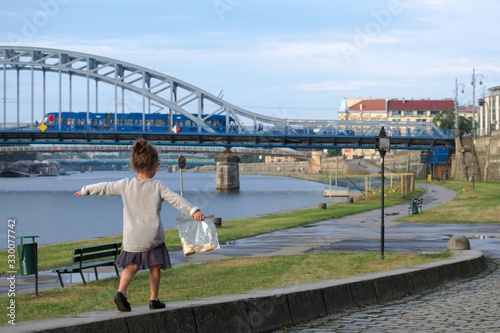 Bambina a cracovia photo