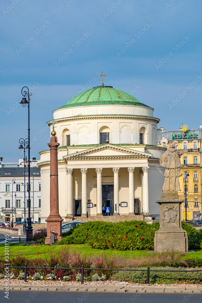 Obraz premium XIX century St. Alexander’s Church - Kosciol sw. Aleksandra - on the Three Crosses Square in historic city center of Warsaw, Poland