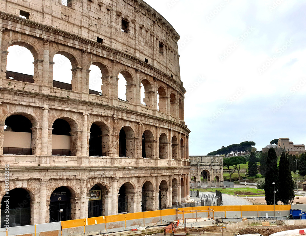 View of the Colosseum without tourists due to the quarantine