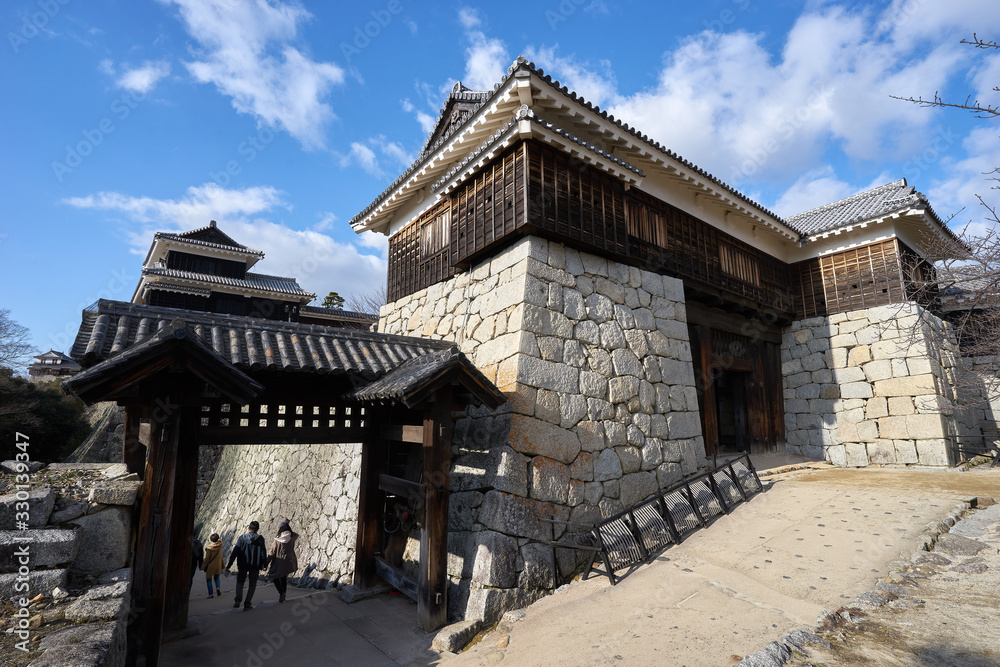 松山城・筒井門。坂の上の雲。松山城は日本の12の現存天守閣の1つ。愛媛県松山市の観光地。