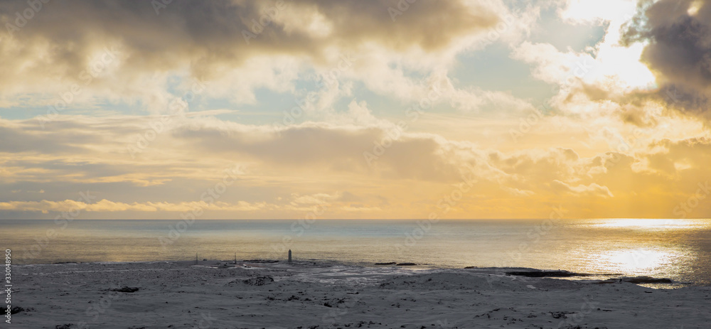 Fototapeta premium zachód słońca na plaży Islandia