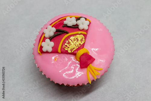  cup cake Chinese style on white