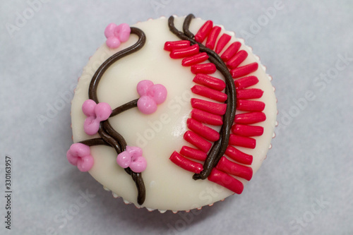  cup cake Chinese style on white