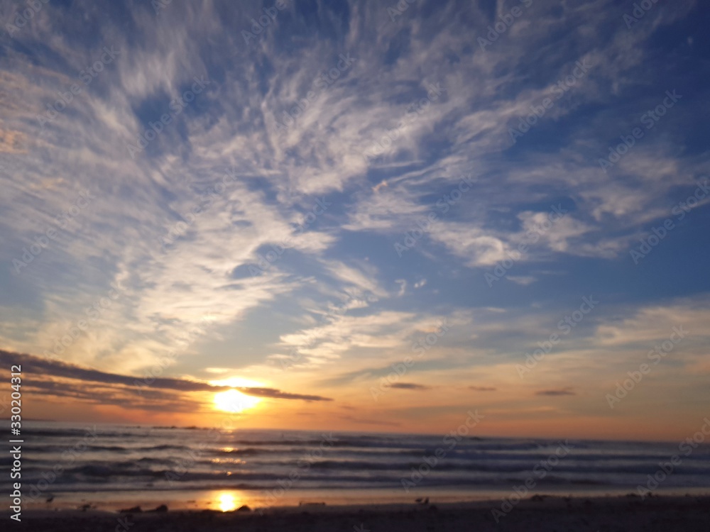 Fototapeta premium sunset over the sea