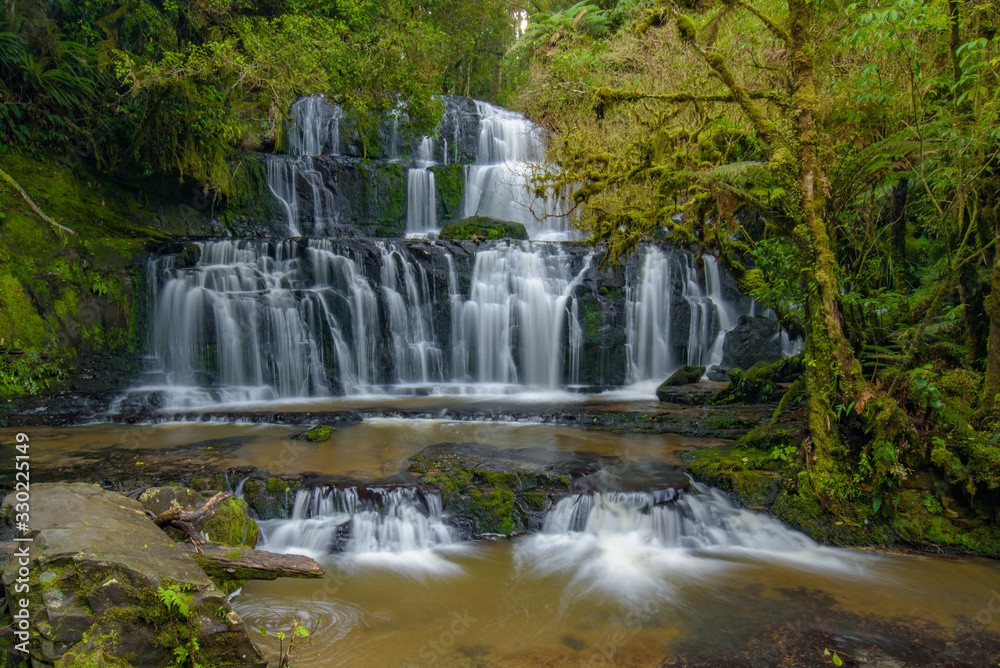 Fototapeta premium Purakaunui Falls, The Catlins, New Zealand