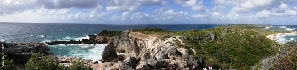 Photo panoramique de la Pointe des châteaux en Guadeloupe