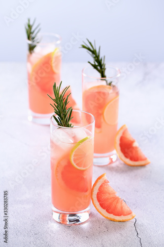 cocktail of fresh pink Paloma