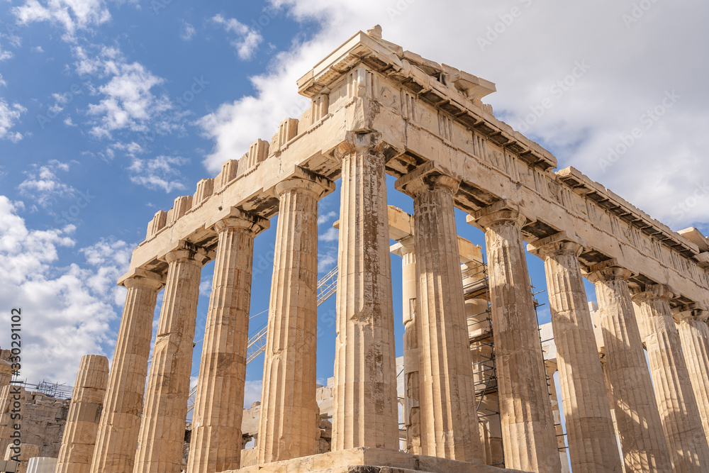 Obraz premium Parthenon remains, part of the Acropolis in Athens, Greece
