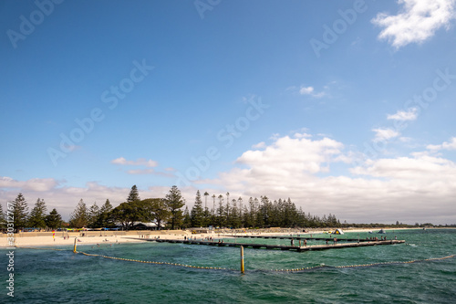 Fotografija Beach with shark net on a sunny day, Busselton, Western Australia