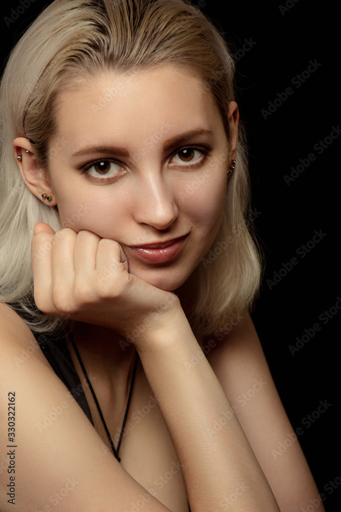 Obraz premium cute woman smiling