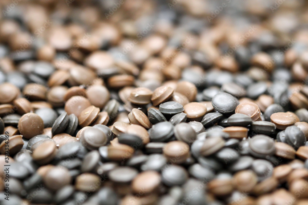Granulate aus Polyethylen für die Herstellung von Kunststoffen wie zum Beispiel Folien, Spielzeug und anderes Granulate aus Polyethylen für die Herstellung von Kunststoffen wie zum Beispiel Folien, Spielzeug und anderes