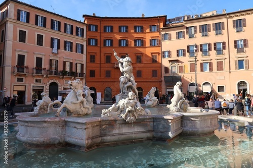 Rome, fontaine de Neptune sur la piazza Navona (Italie)