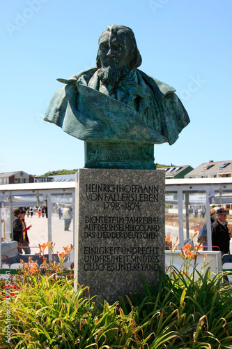 Monument of August Heinrich Hoffmann of Fallersleben photo