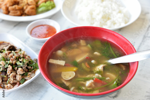 Esarn pork giblets with herbs curry, Northern Thai Spicy Soup