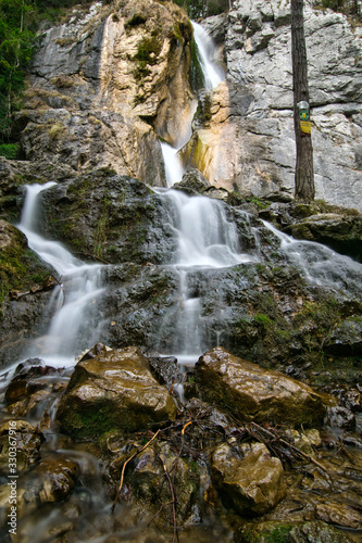 wasser  natur  fluss  bach  landschaft  cascade  wald