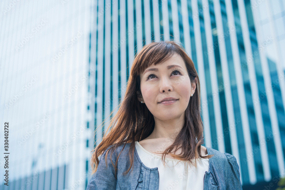 Fototapeta premium ビジネスウーマンのポートレート