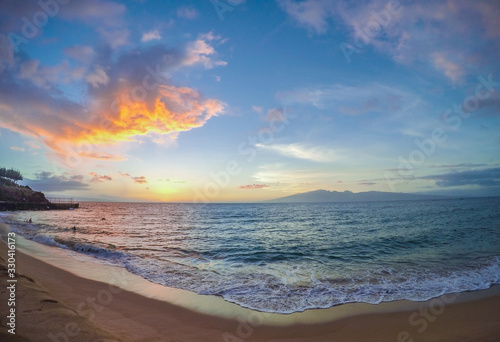 Amazing view of sunset at Kaanapali beach in Maui Hawaii USA