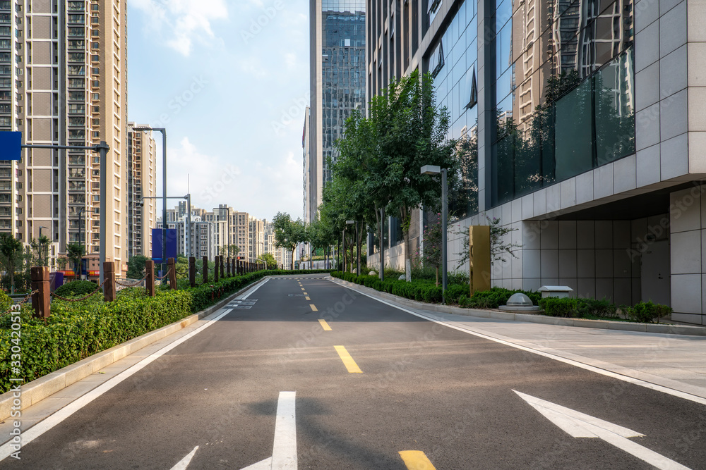 Streets and office buildings of Jinan central business district.. Streets and office buildings of Jinan central business district..
