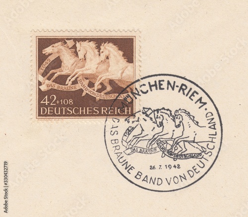 Bareback racehorses. Postmark of Munich stadium Rome. Horse race "Brown Ribbon", stamp Germany 1942