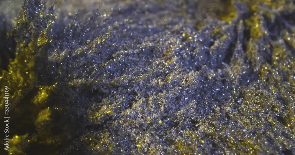 Motion Metallic Powder Under the Influence of a Magnetic Feld. Macro. Motion Metallic Powder Under the Influence of a Magnetic Feld. Macro.